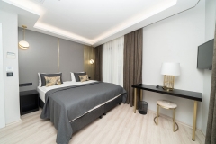 room-402-2