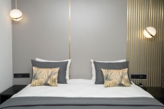 room-402-9